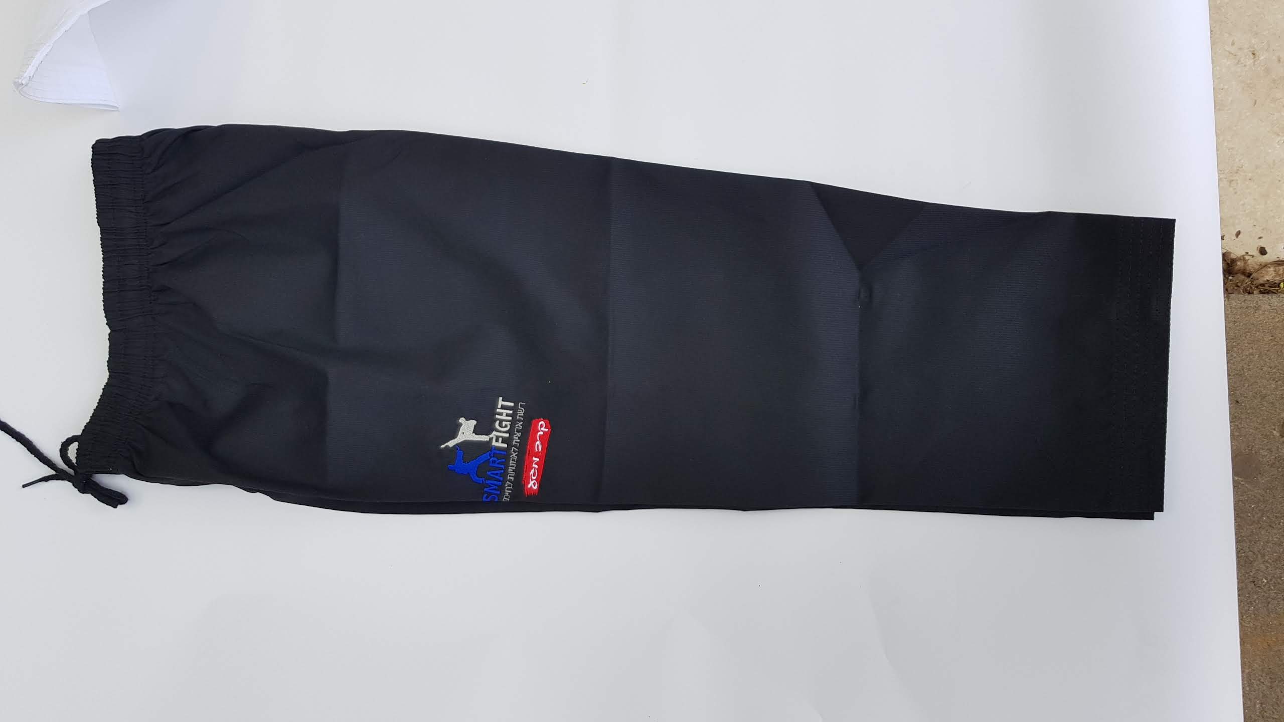 black_pants_1.00-1.90.jpg